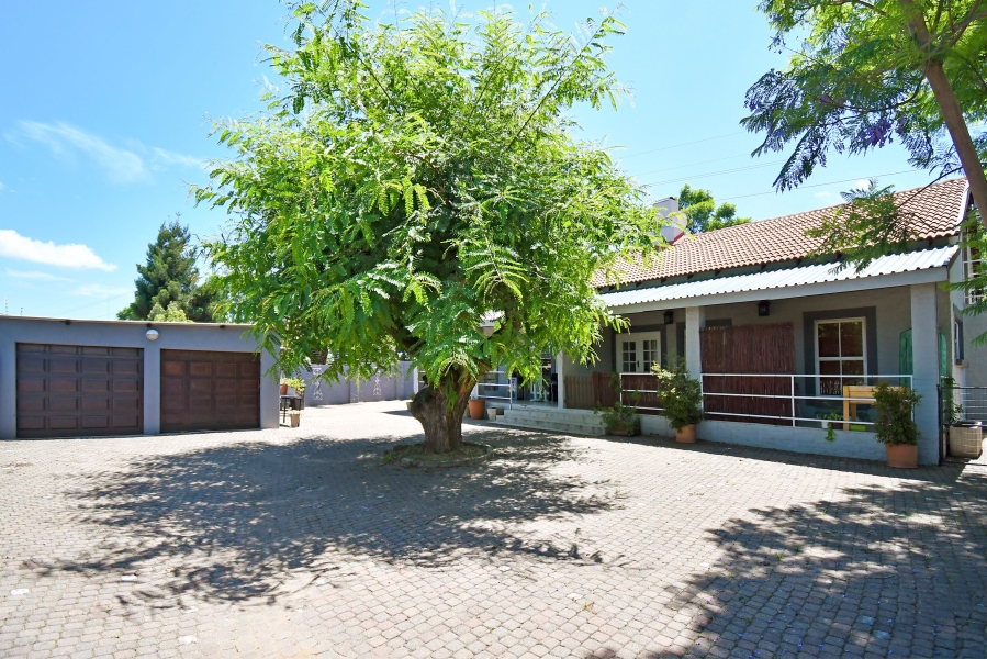 3 Bedroom Property for Sale in Chartwell Gauteng