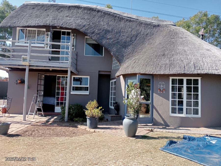 3 Bedroom Property for Sale in Chartwell Gauteng