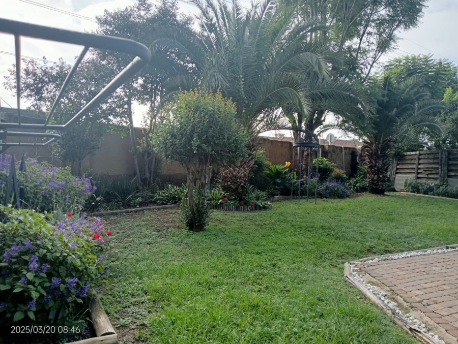 3 Bedroom Property for Sale in Chartwell Gauteng