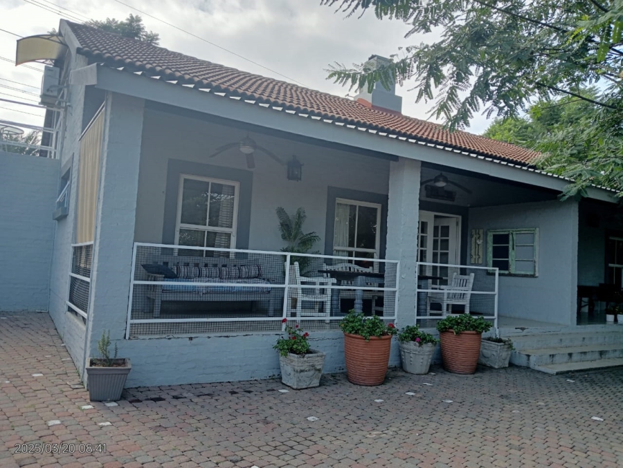 3 Bedroom Property for Sale in Chartwell Gauteng