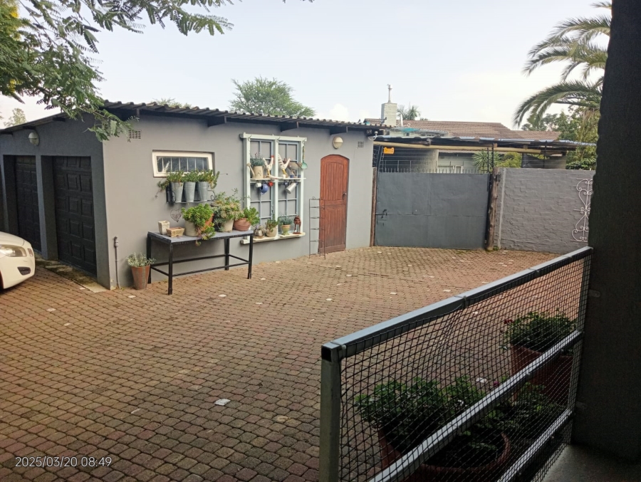 3 Bedroom Property for Sale in Chartwell Gauteng