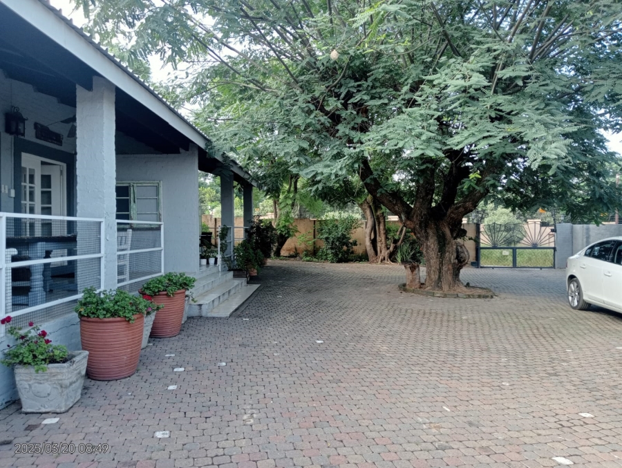 3 Bedroom Property for Sale in Chartwell Gauteng