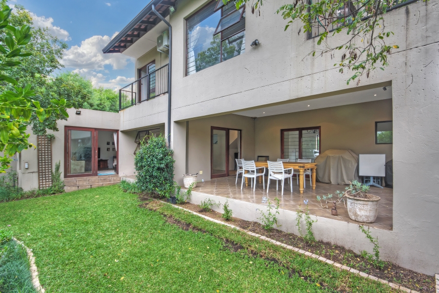 3 Bedroom Property for Sale in Lonehill Gauteng