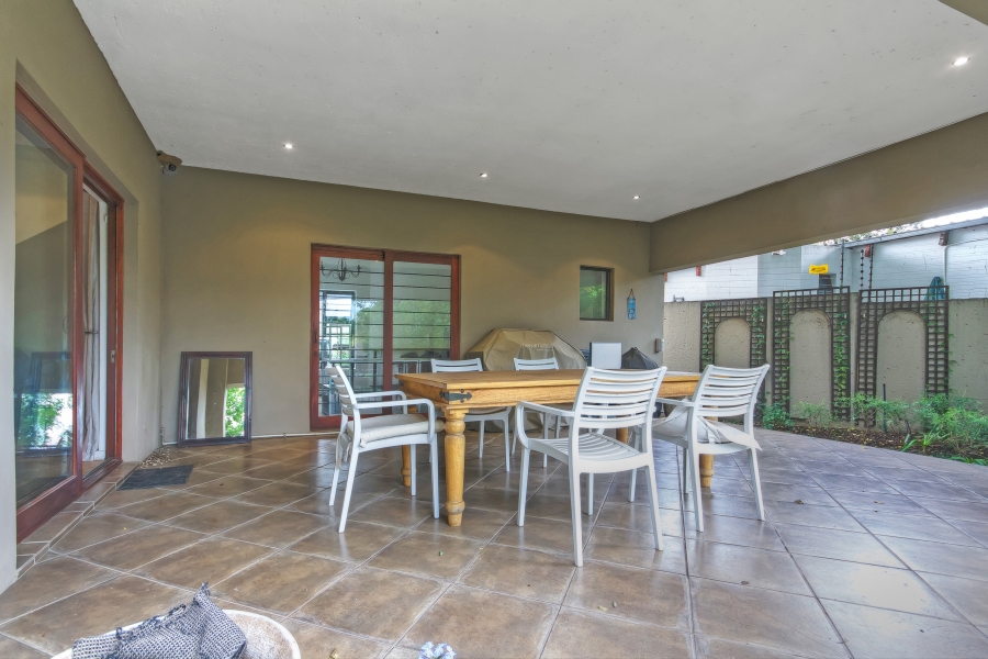 3 Bedroom Property for Sale in Lonehill Gauteng