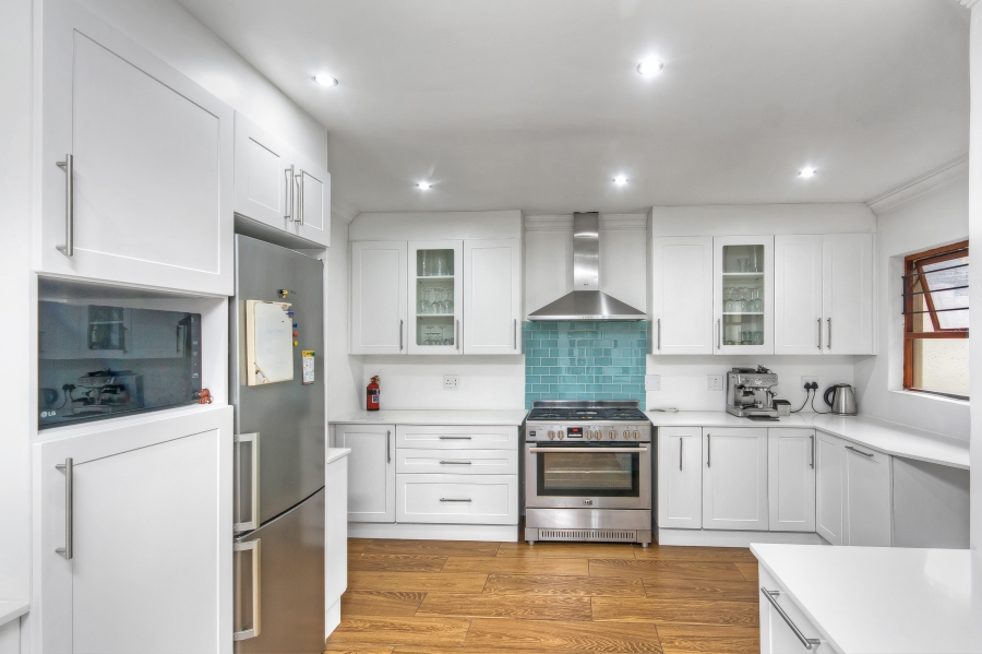 3 Bedroom Property for Sale in Lonehill Gauteng