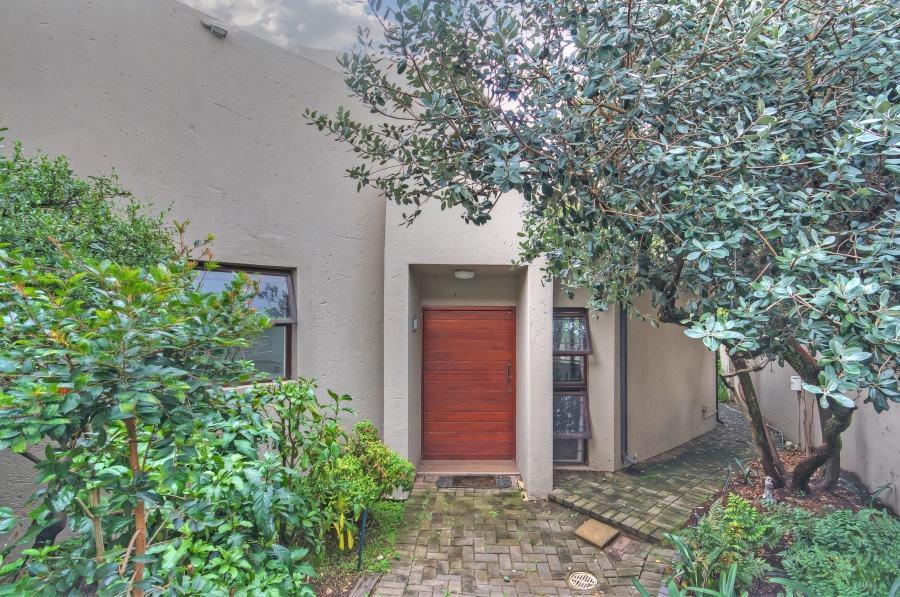 3 Bedroom Property for Sale in Lonehill Gauteng