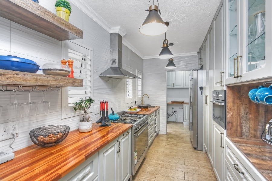 3 Bedroom Property for Sale in Lonehill Gauteng