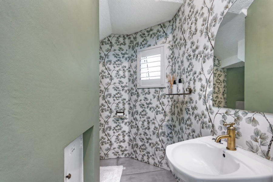 3 Bedroom Property for Sale in Lonehill Gauteng