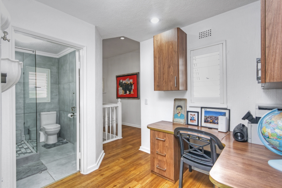 3 Bedroom Property for Sale in Lonehill Gauteng