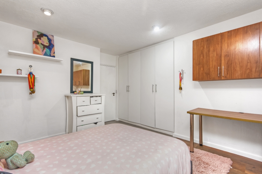 3 Bedroom Property for Sale in Lonehill Gauteng