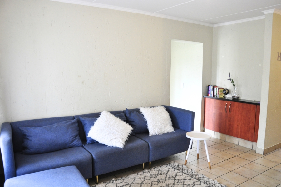 2 Bedroom Property for Sale in Erand Gardens Gauteng