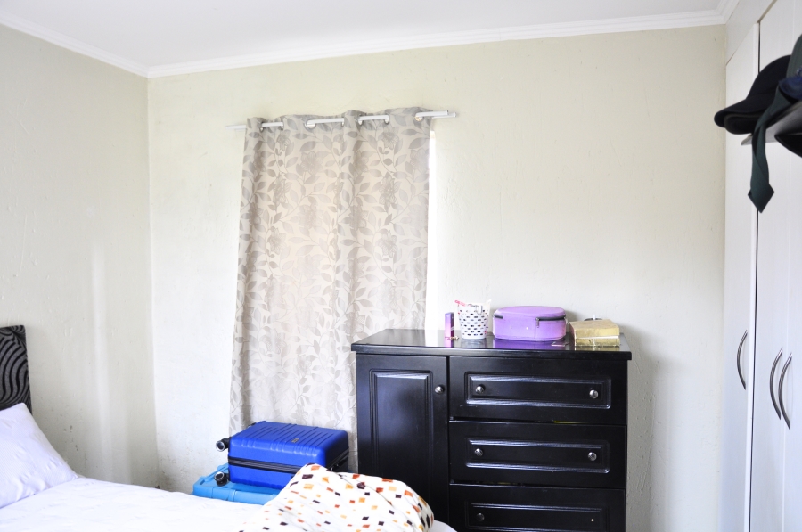 2 Bedroom Property for Sale in Erand Gardens Gauteng