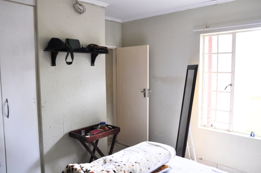 2 Bedroom Property for Sale in Erand Gardens Gauteng