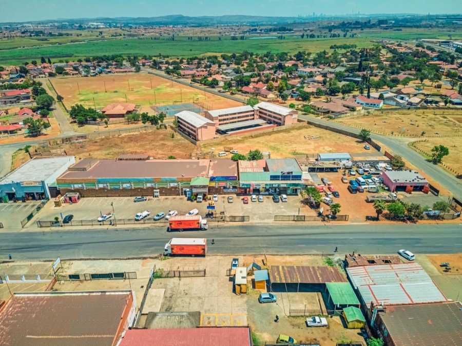 0 Bedroom Property for Sale in Leondale Gauteng