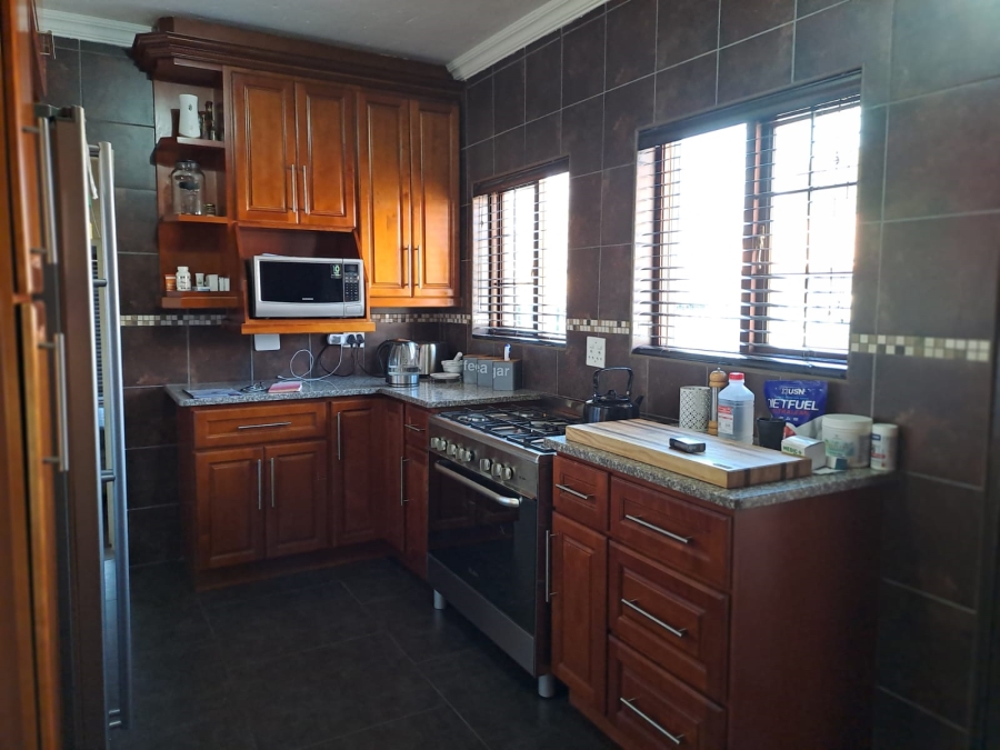 4 Bedroom Property for Sale in Dalpark Gauteng