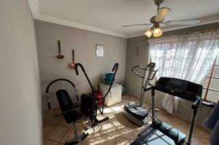 3 Bedroom Property for Sale in Sunward Park Gauteng