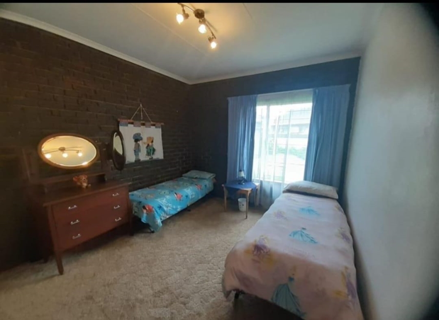 4 Bedroom Property for Sale in Sunward Park Gauteng