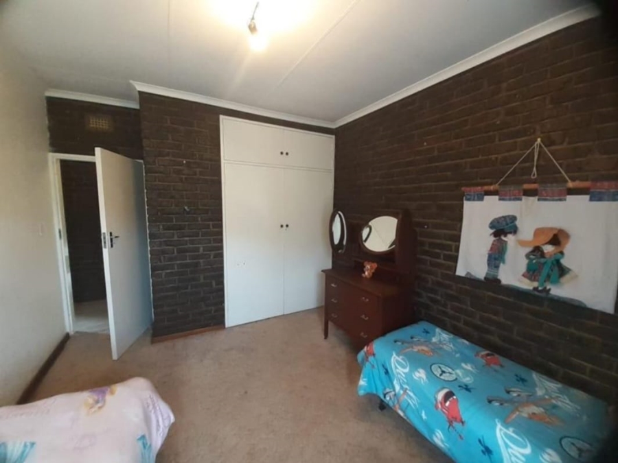 4 Bedroom Property for Sale in Sunward Park Gauteng