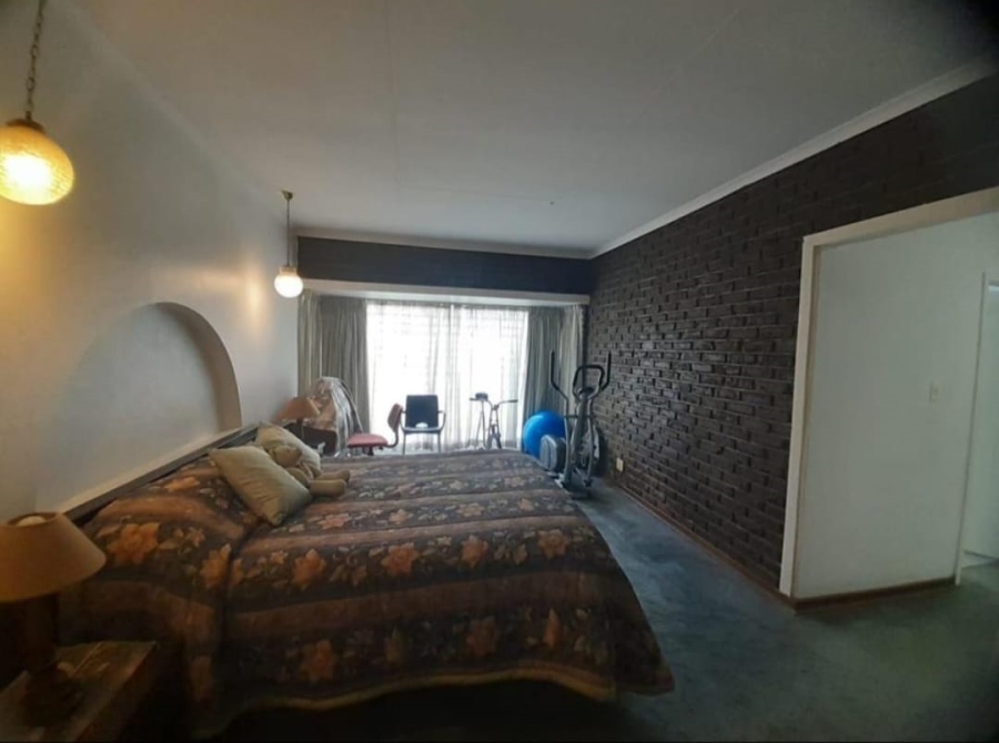 4 Bedroom Property for Sale in Sunward Park Gauteng