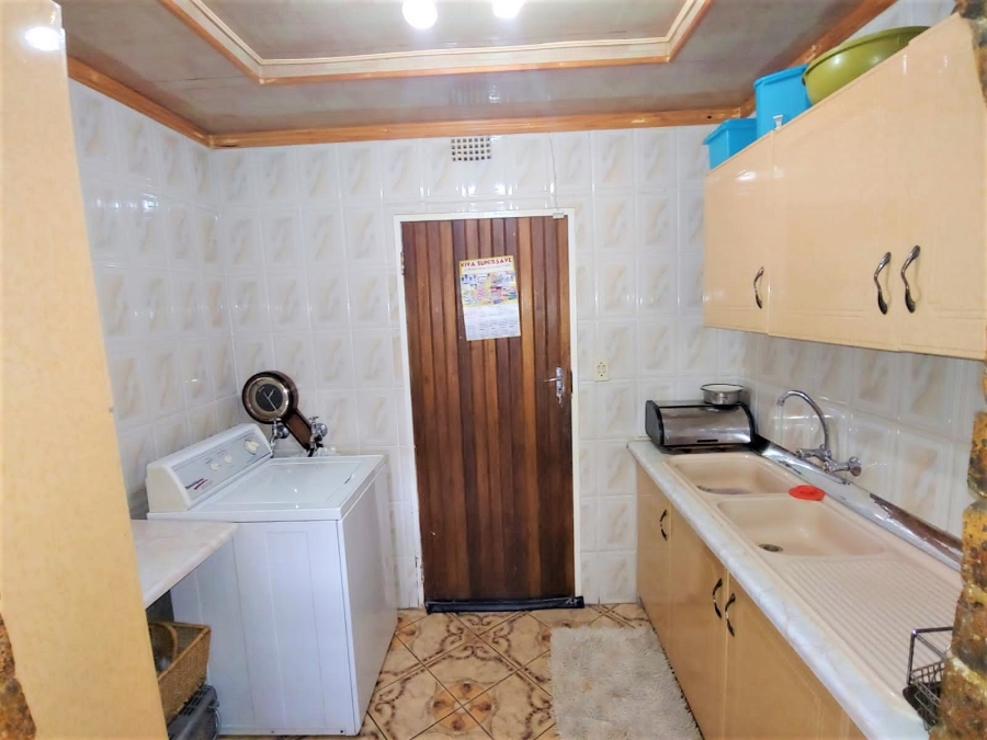 4 Bedroom Property for Sale in Dersley Gauteng