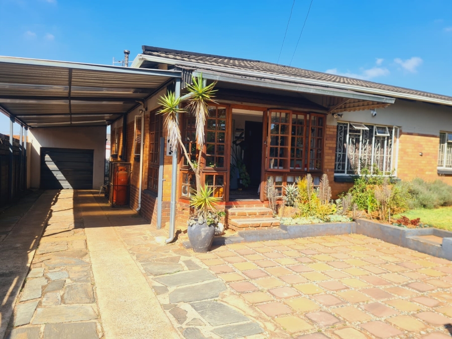 3 Bedroom Property for Sale in Homestead Gauteng