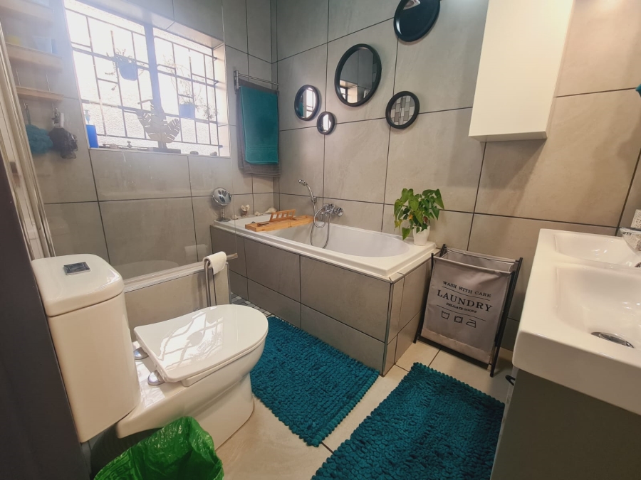 3 Bedroom Property for Sale in Homestead Gauteng