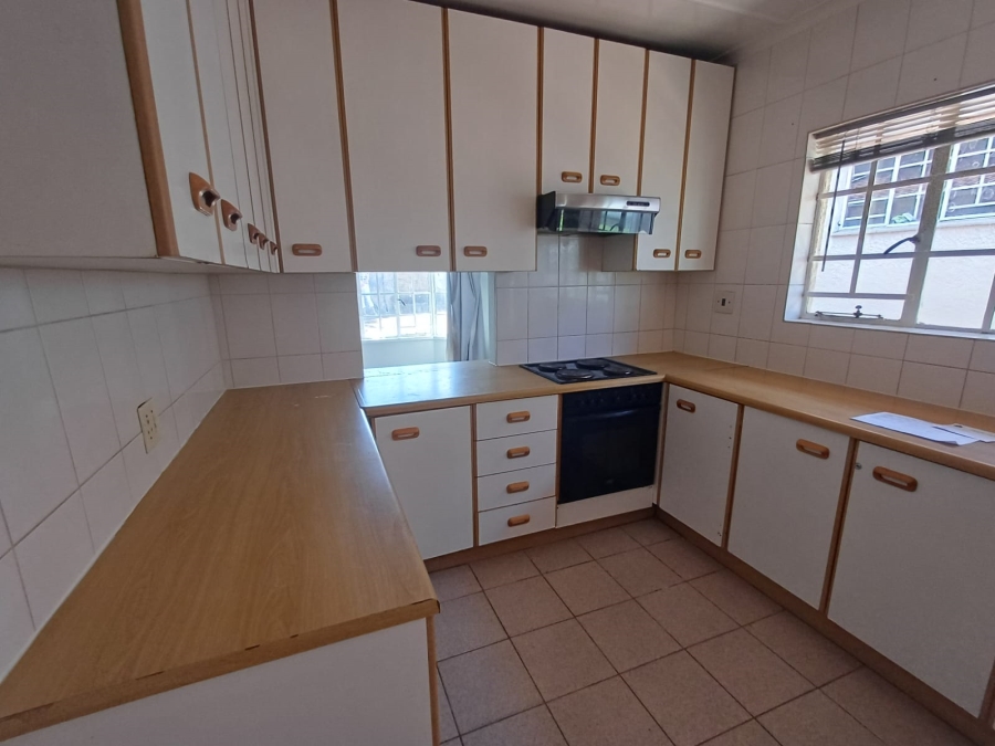3 Bedroom Property for Sale in Glen Marais Gauteng