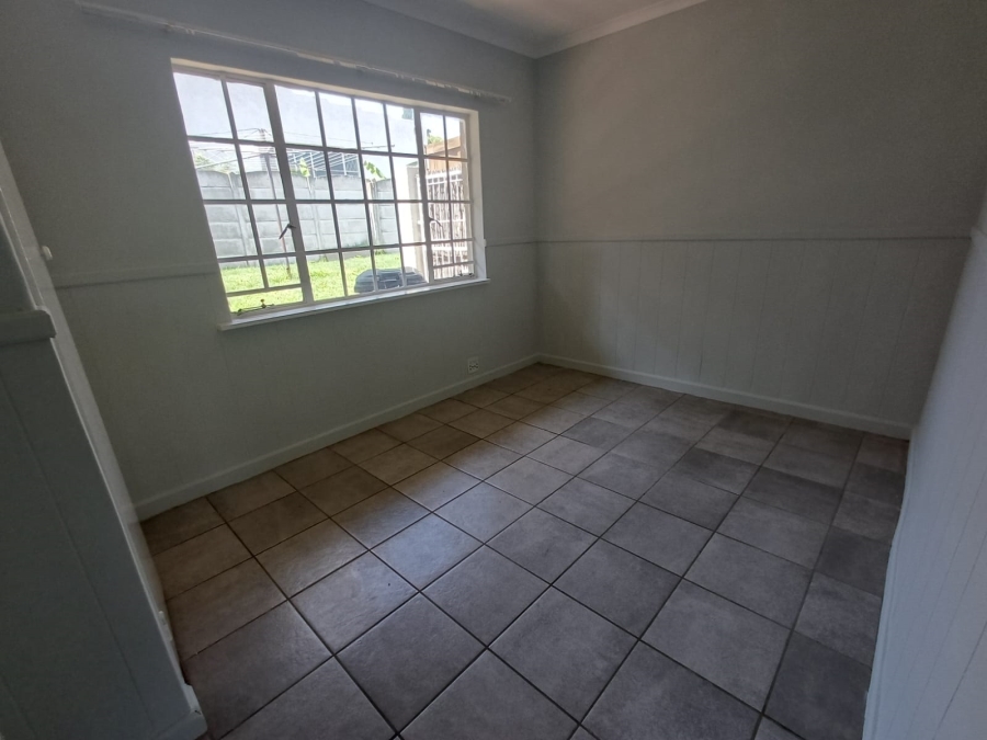 3 Bedroom Property for Sale in Glen Marais Gauteng