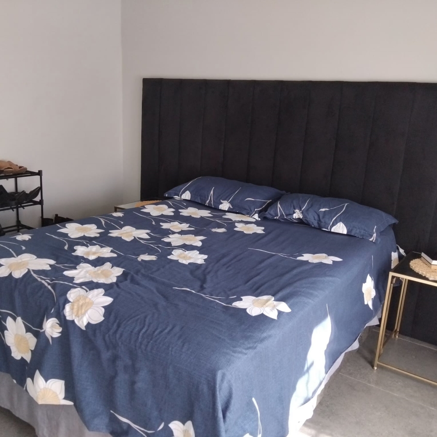 3 Bedroom Property for Sale in Blue Hills Gauteng