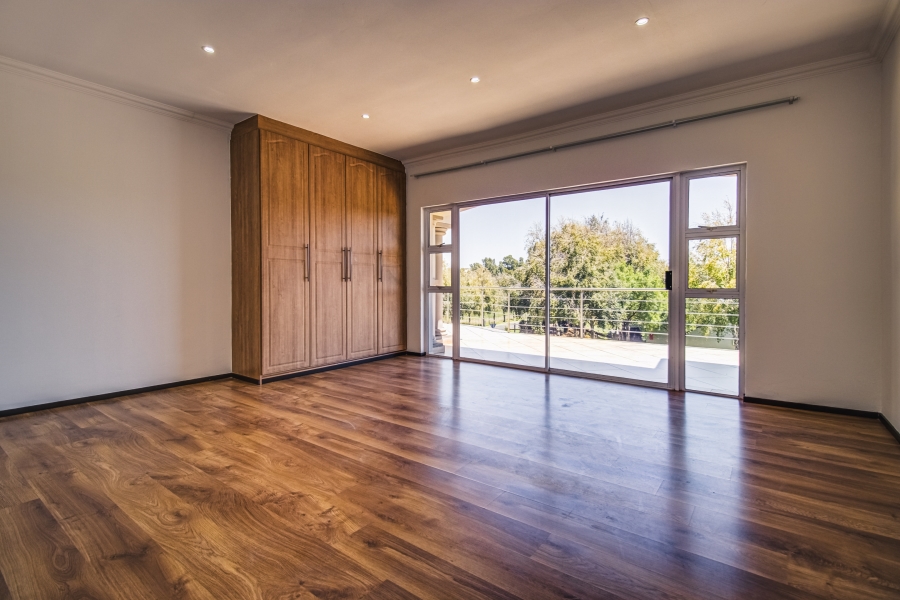 4 Bedroom Property for Sale in Ebotse Golf Estate Gauteng