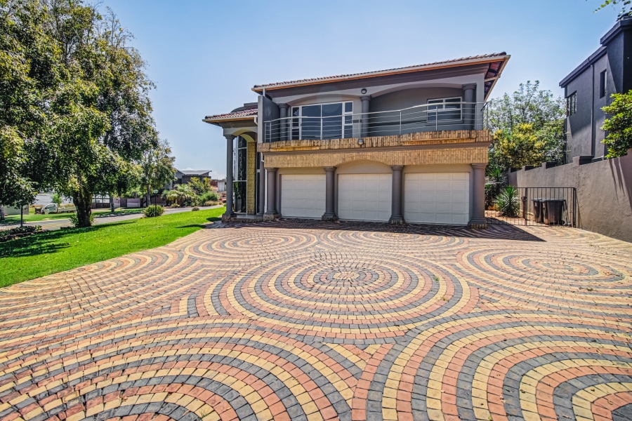 4 Bedroom Property for Sale in Ebotse Golf Estate Gauteng