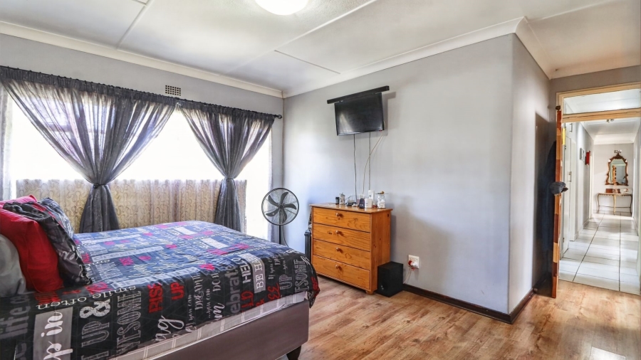 4 Bedroom Property for Sale in Eastleigh Gauteng