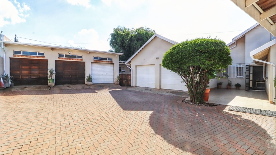 4 Bedroom Property for Sale in Eastleigh Gauteng