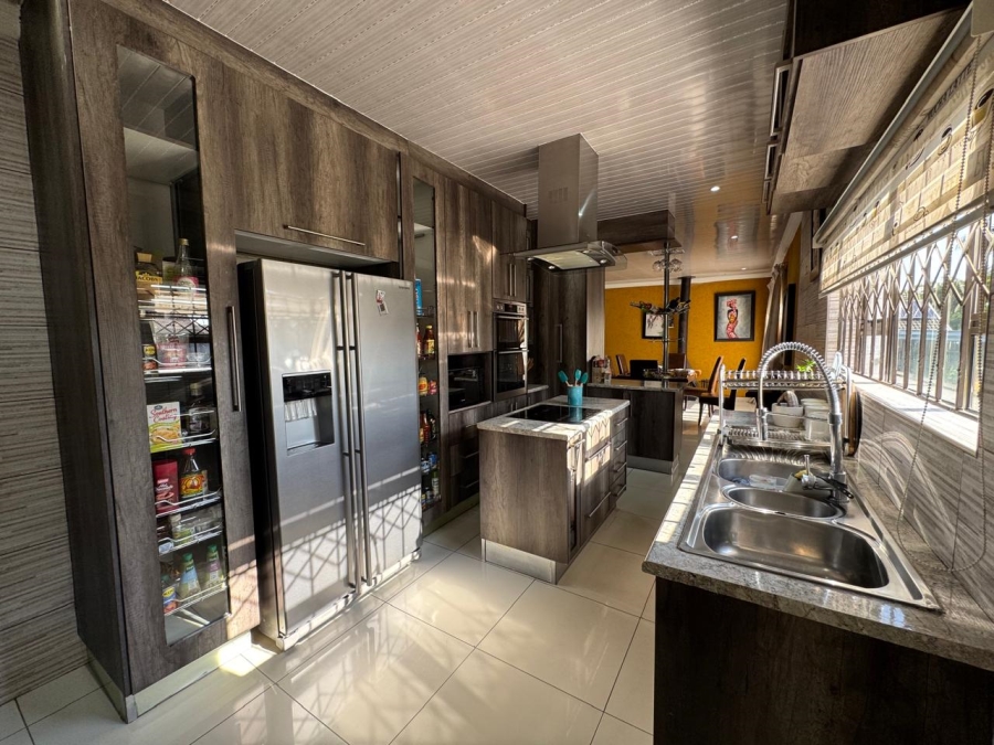 3 Bedroom Property for Sale in Elspark Gauteng