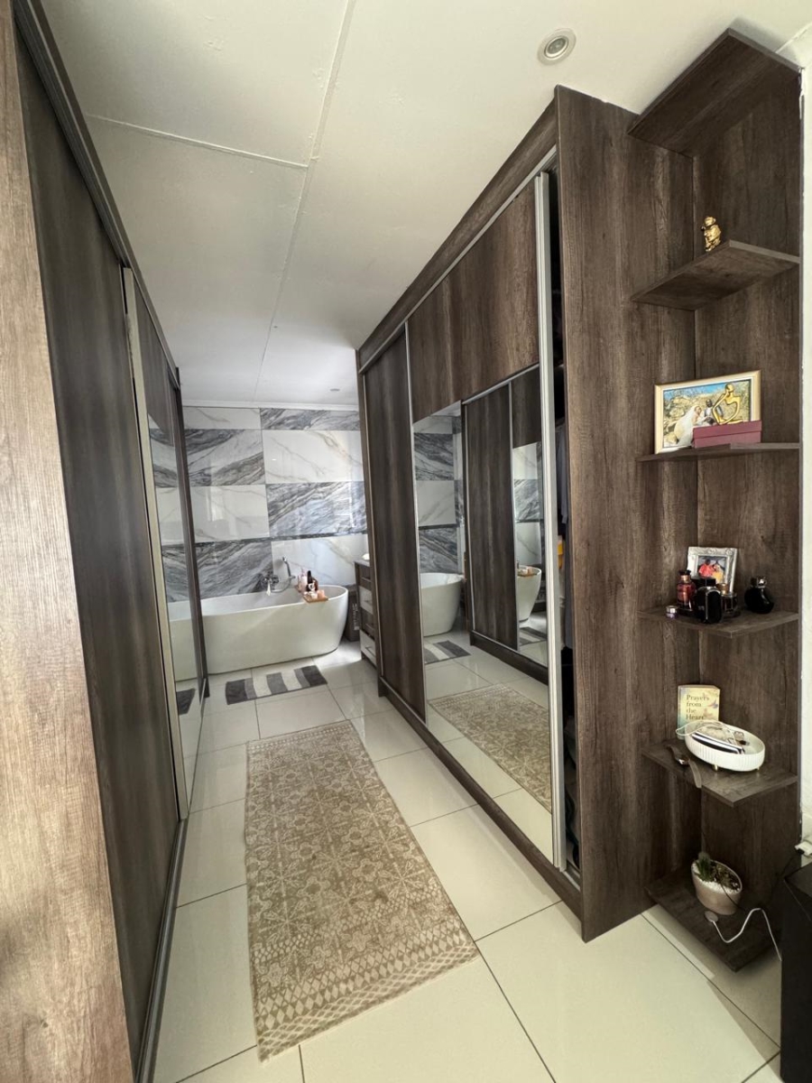 3 Bedroom Property for Sale in Elspark Gauteng