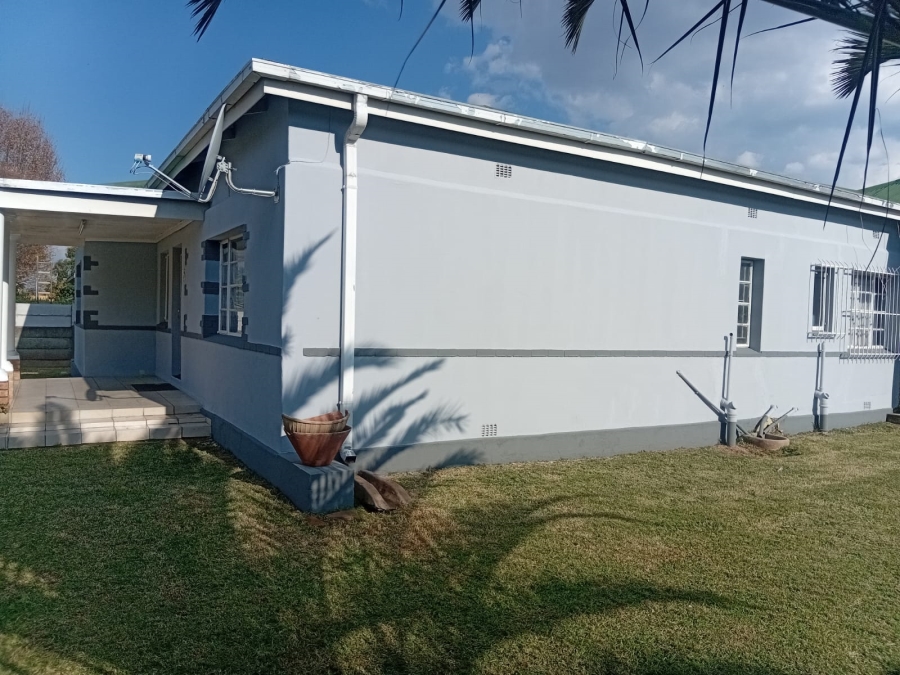 5 Bedroom Property for Sale in Casseldale Gauteng
