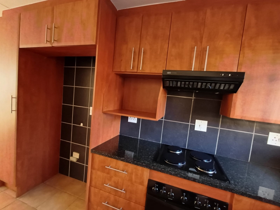 3 Bedroom Property for Sale in Glen Marais Gauteng