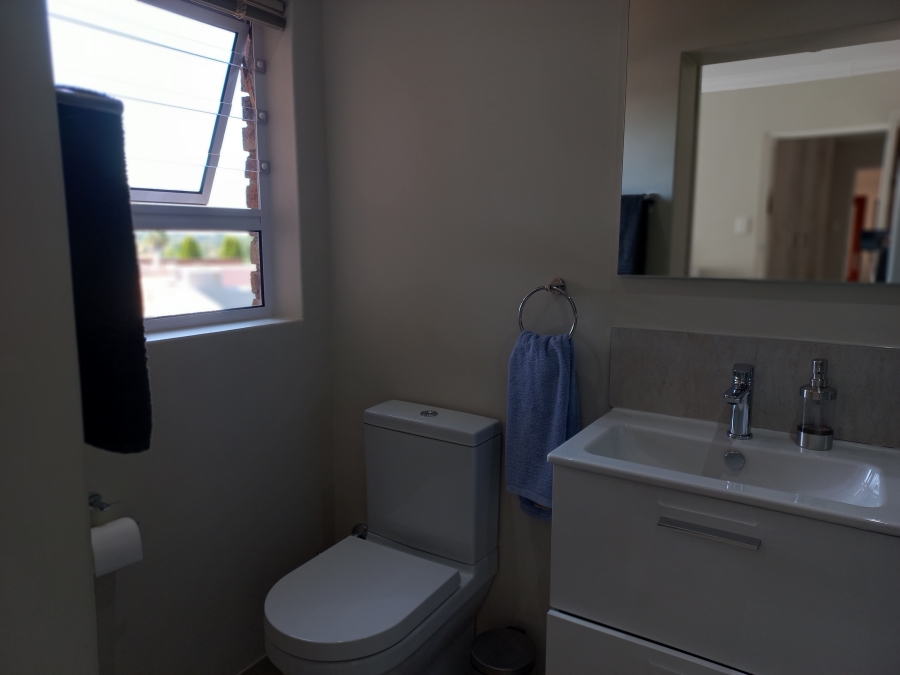 5 Bedroom Property for Sale in Bassonia Gauteng