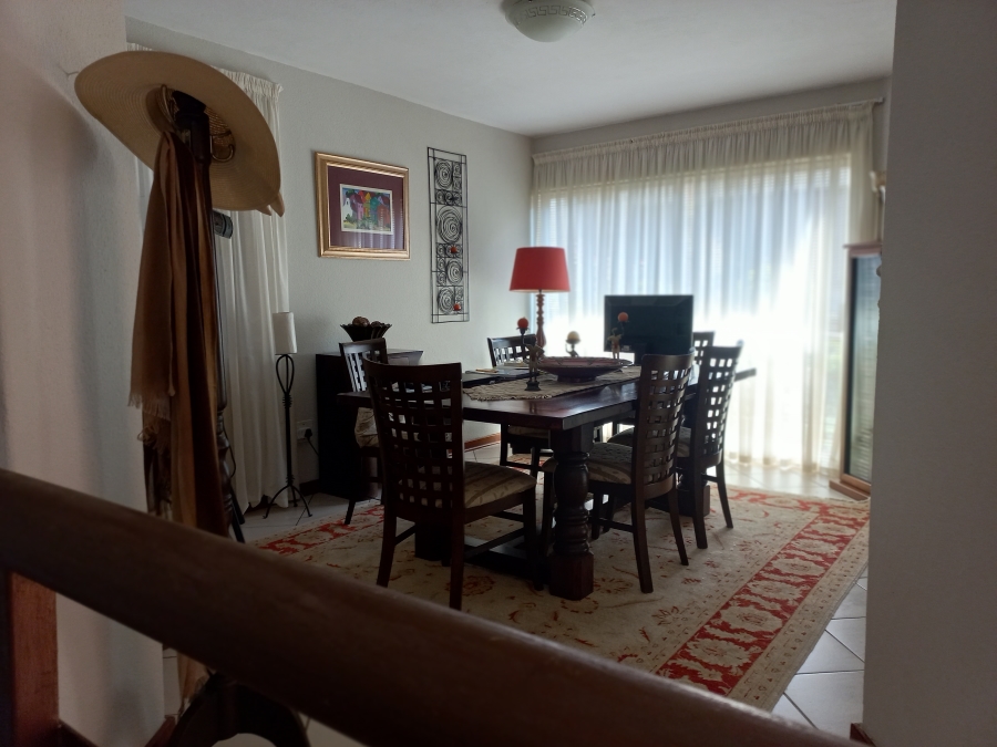 4 Bedroom Property for Sale in Bassonia Gauteng