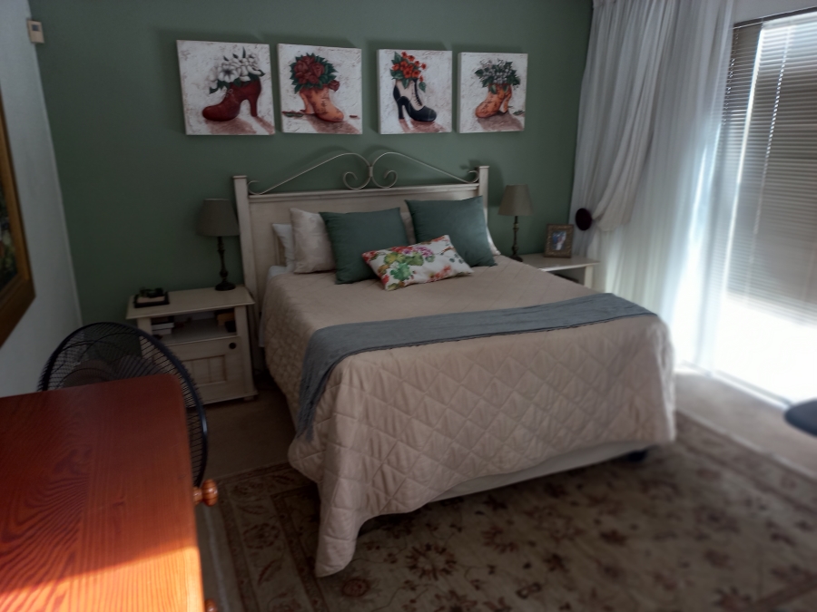 4 Bedroom Property for Sale in Bassonia Gauteng