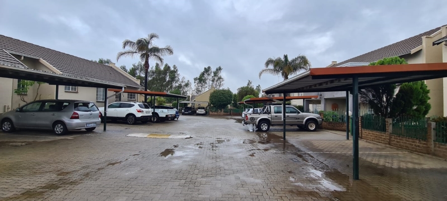 2 Bedroom Property for Sale in Bartlett Gauteng