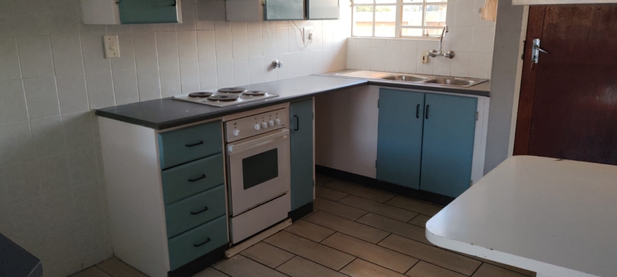 2 Bedroom Property for Sale in Bartlett Gauteng