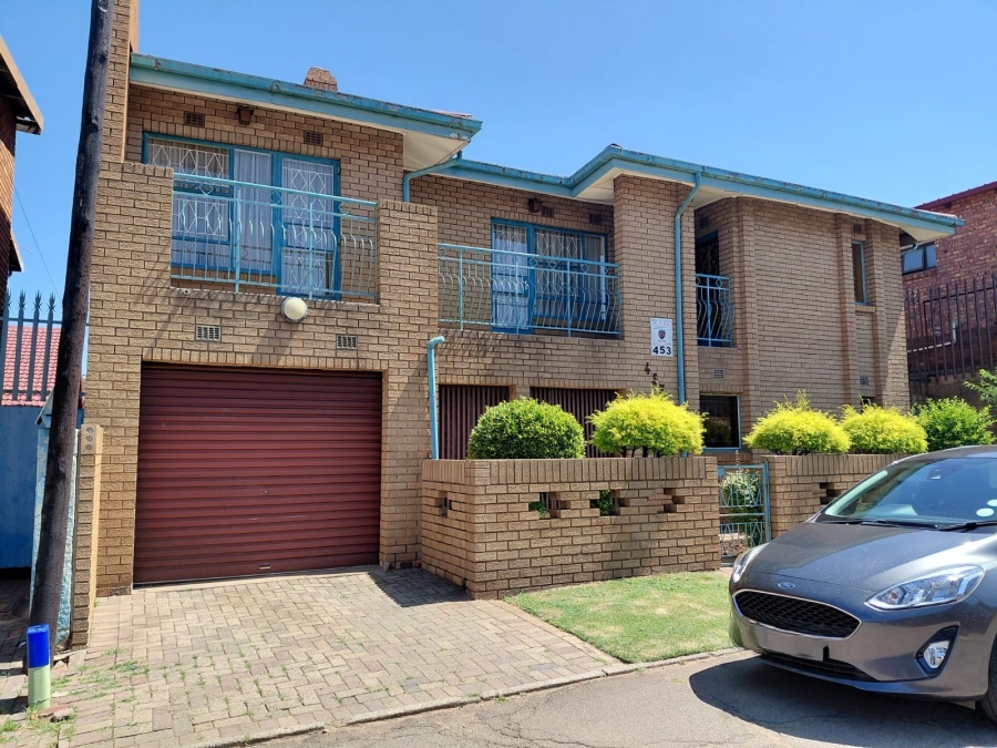 6 Bedroom Property for Sale in Actonville Gauteng