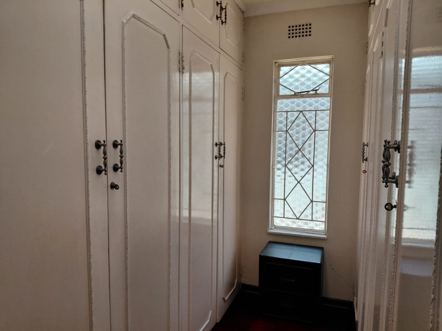 6 Bedroom Property for Sale in Actonville Gauteng