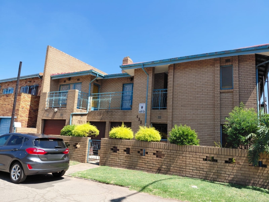 6 Bedroom Property for Sale in Actonville Gauteng