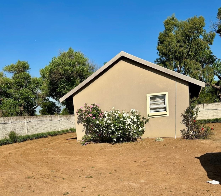 3 Bedroom Property for Sale in Strubenvale Gauteng