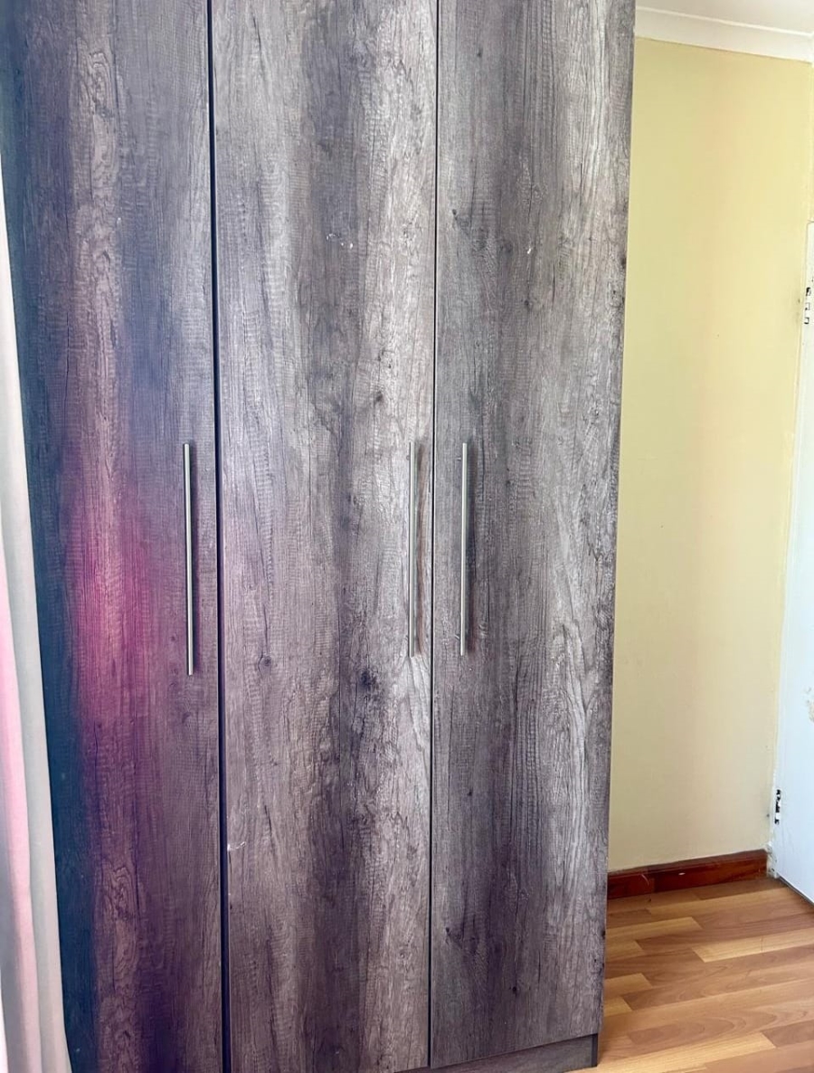 3 Bedroom Property for Sale in Strubenvale Gauteng