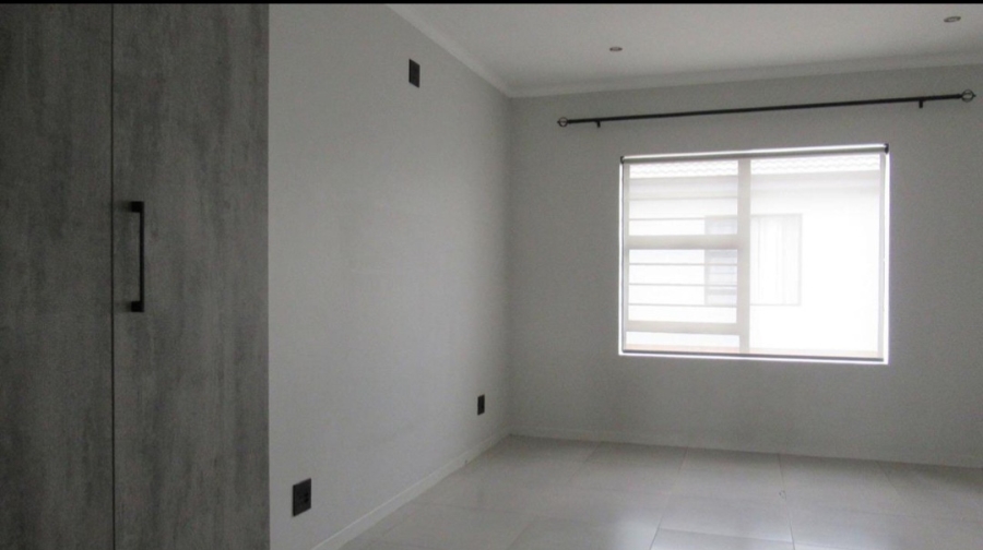 3 Bedroom Property for Sale in Caro Nome A H Gauteng