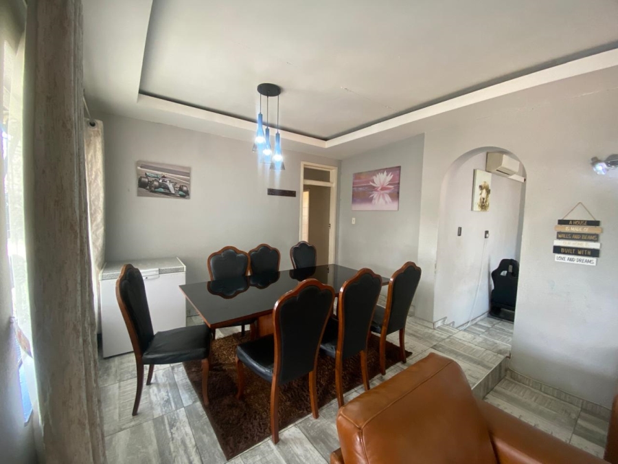 3 Bedroom Property for Sale in Freeway Park Gauteng