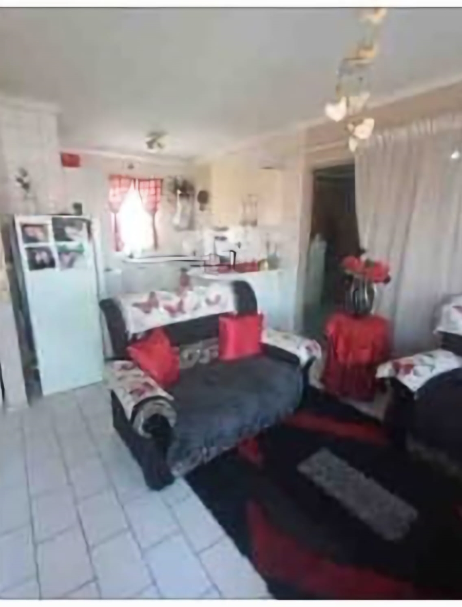 2 Bedroom Property for Sale in Birchleigh Gauteng